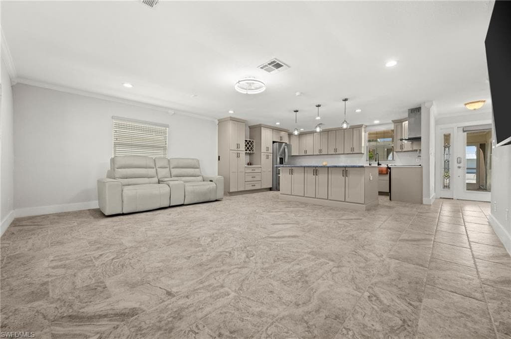 17741 Rebecca AVE-14