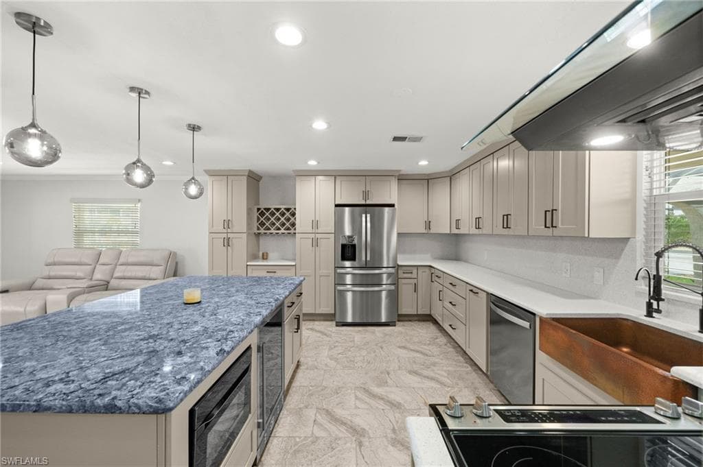 17741 Rebecca AVE-11
