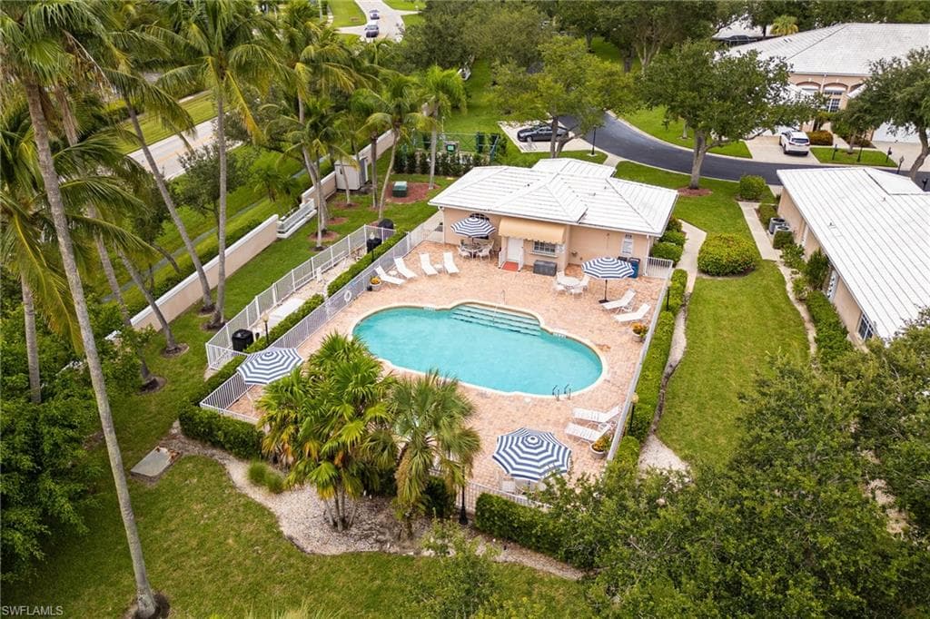 14233 Patty Berg DR-39
