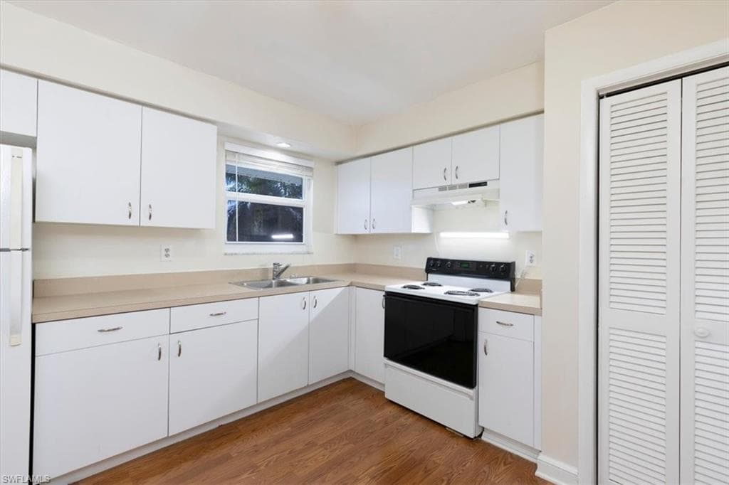 3325 Airport RD N S5-6