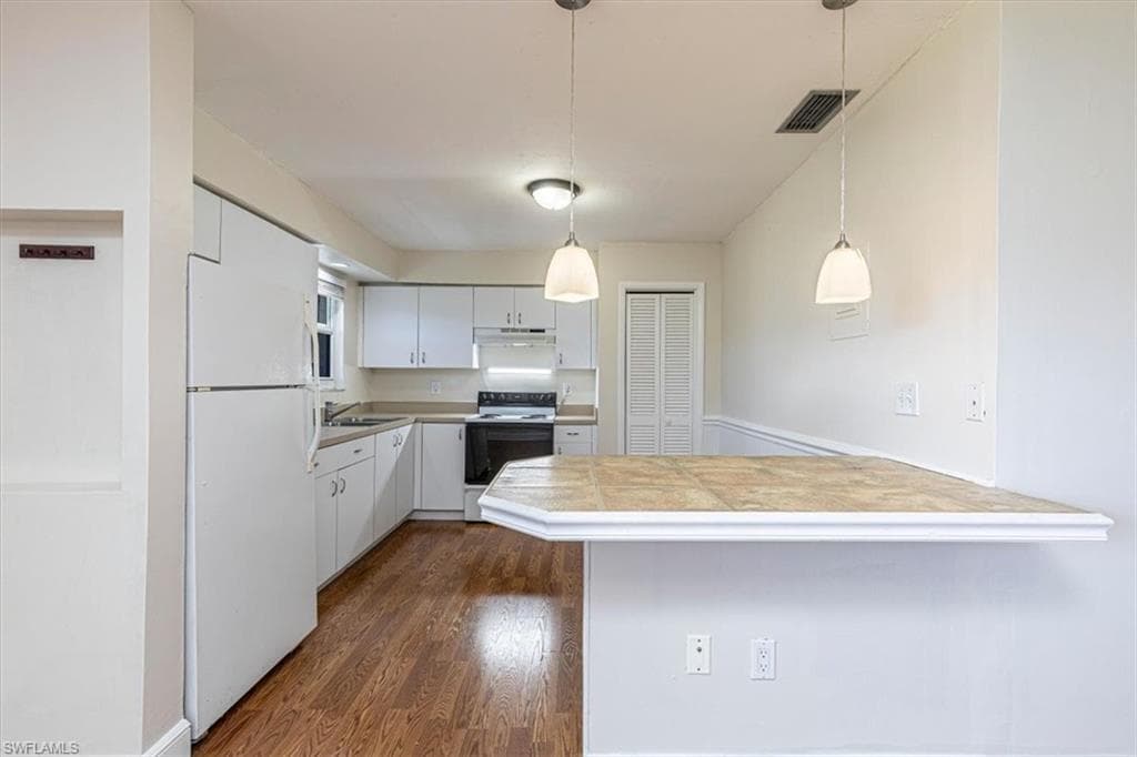 3325 Airport RD N S5-5