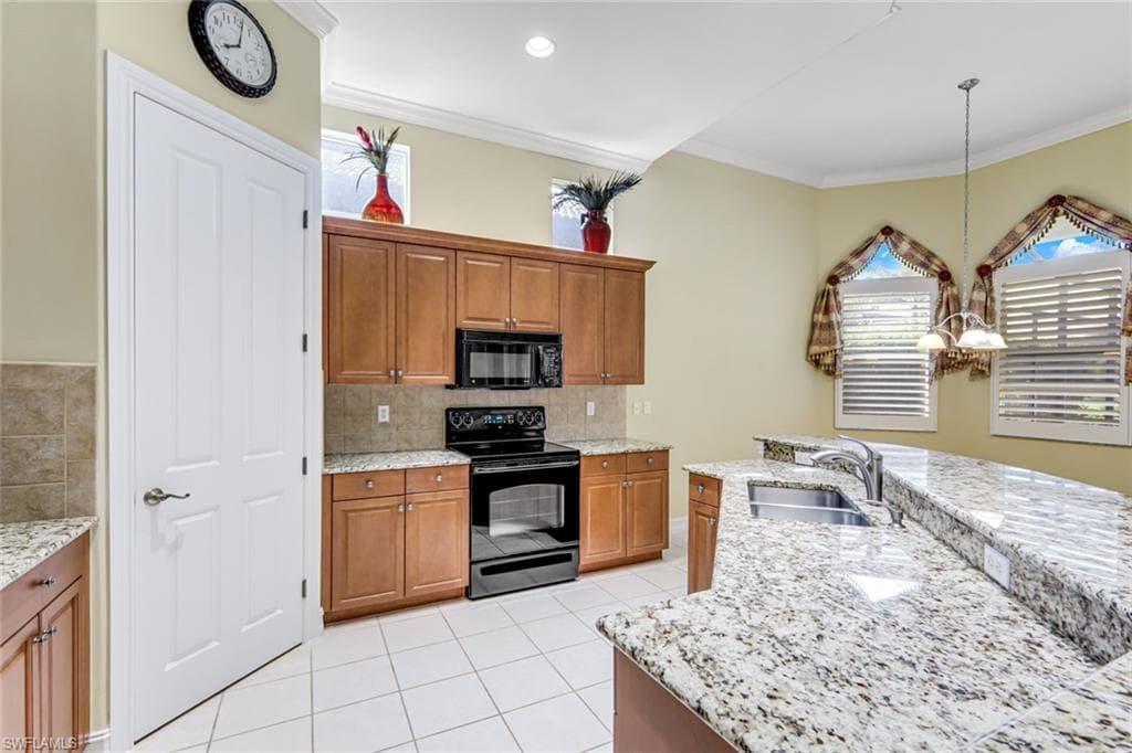 12584 Grandezza CIR-9