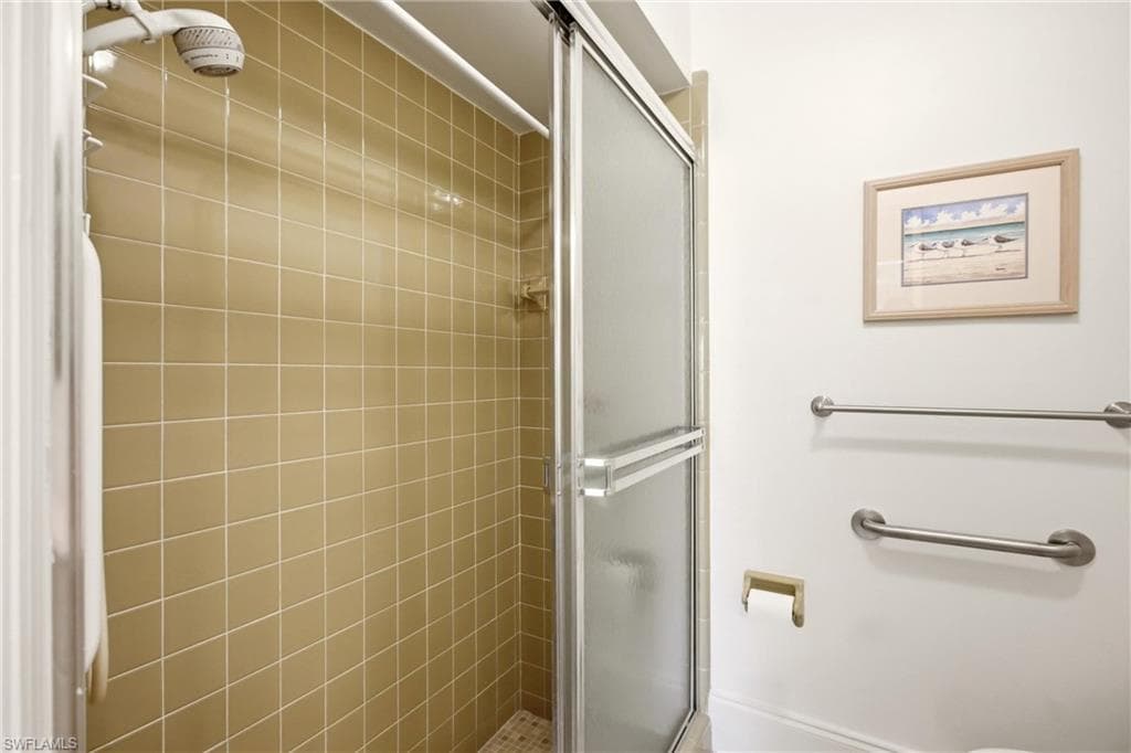 180 Harrison RD 3-28