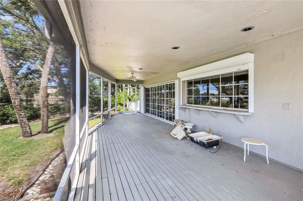 27151 Flossmoor DR-6