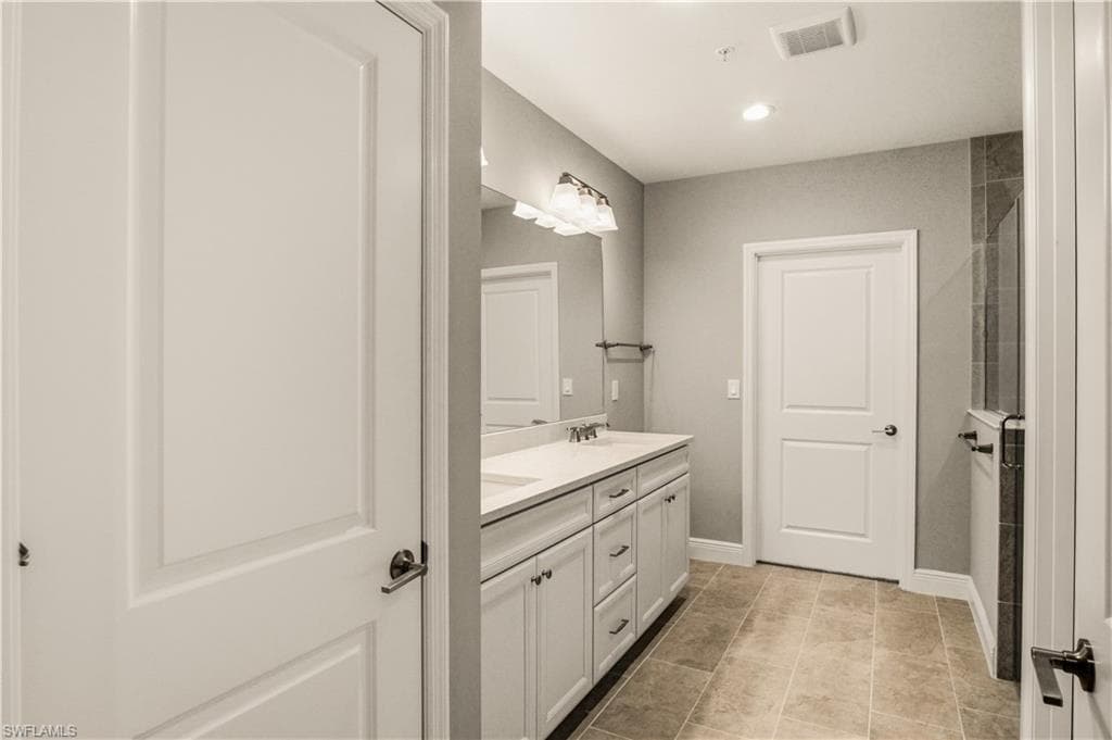 2664 Seychelles CIR 2401-27