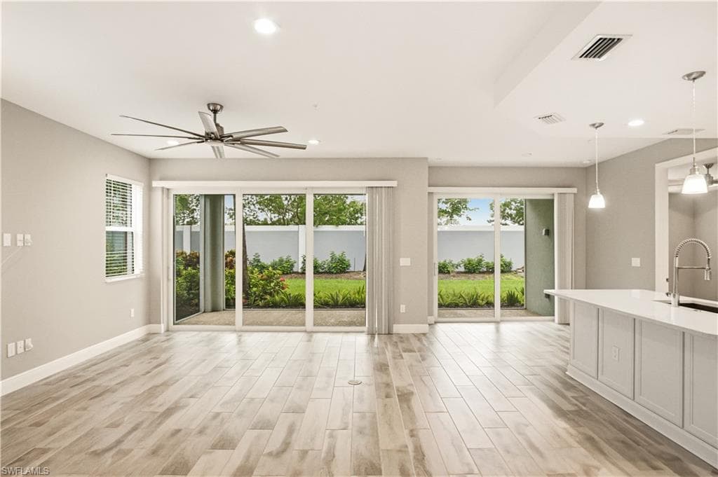 2664 Seychelles CIR 2401-2