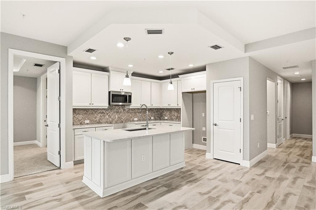 2664 Seychelles CIR 2401-12