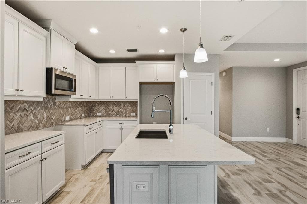 2664 Seychelles CIR 2401-15