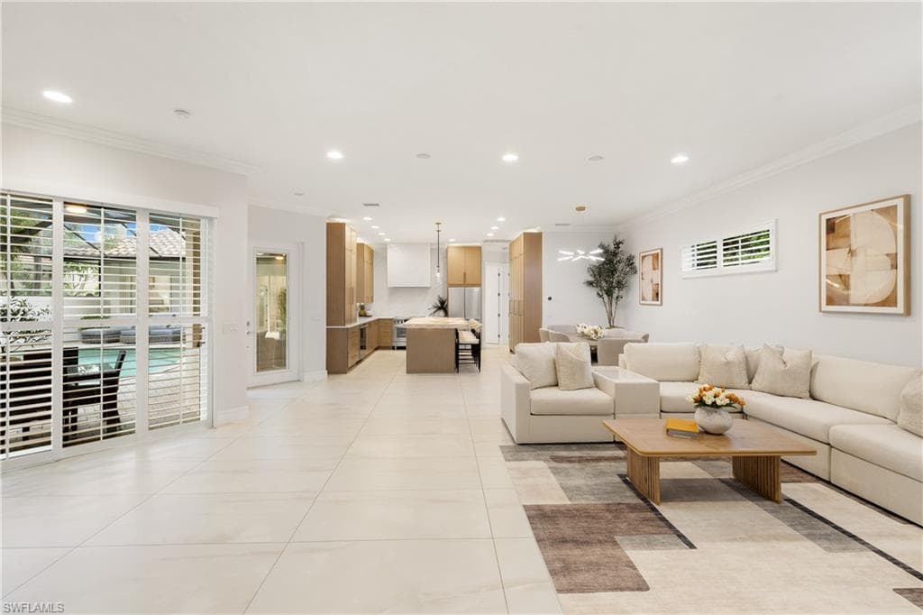 9798 Rocky Bank DR-6