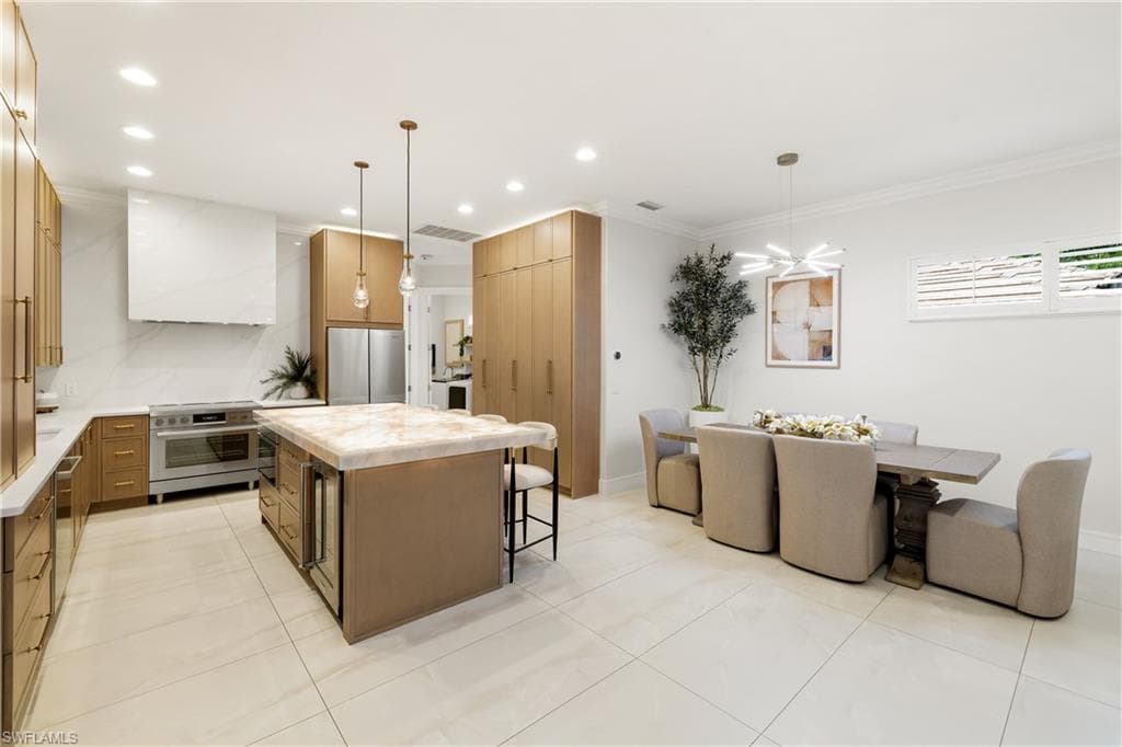 9798 Rocky Bank DR-12