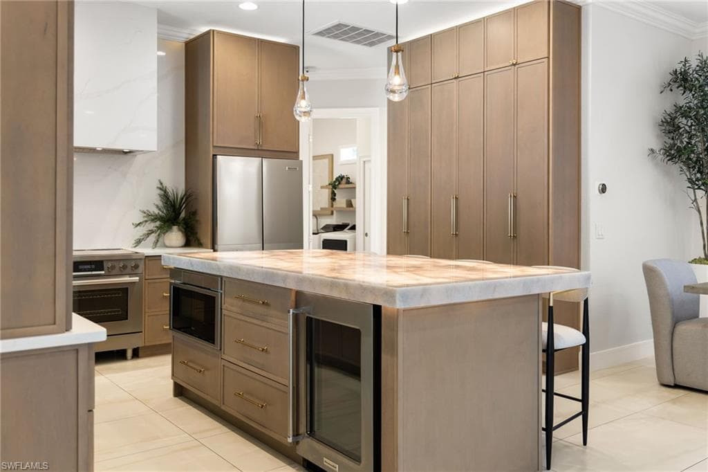 9798 Rocky Bank DR-3