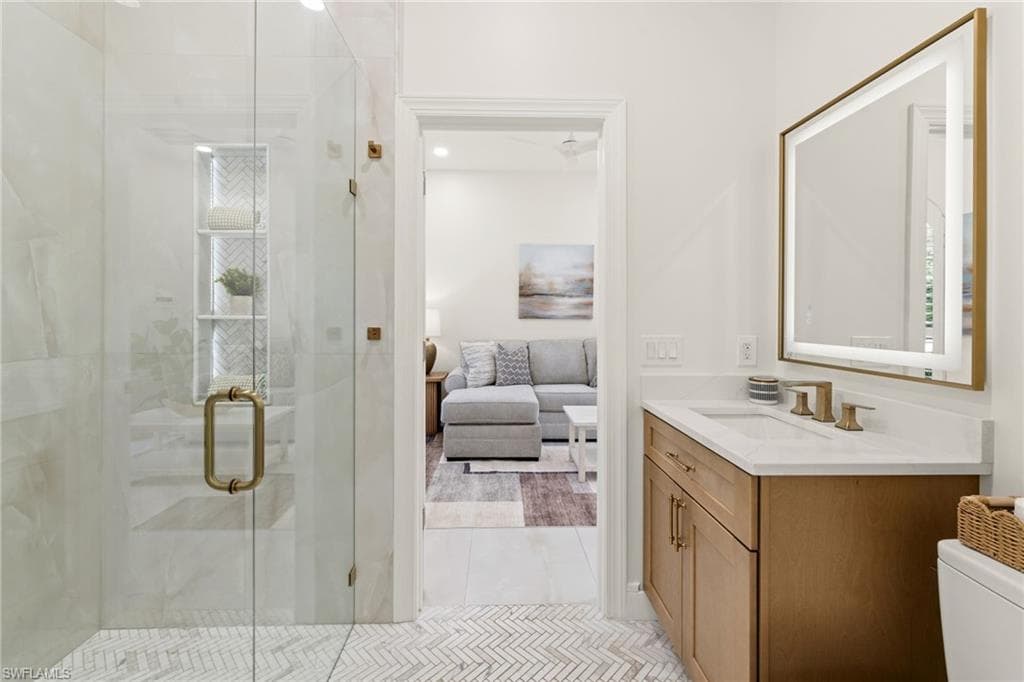 9798 Rocky Bank DR-32