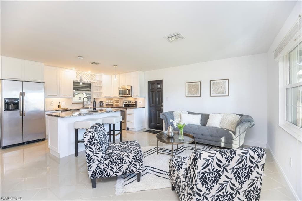 4584 San Antonio LN-14