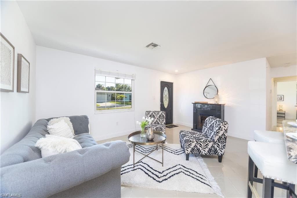 4584 San Antonio LN-15