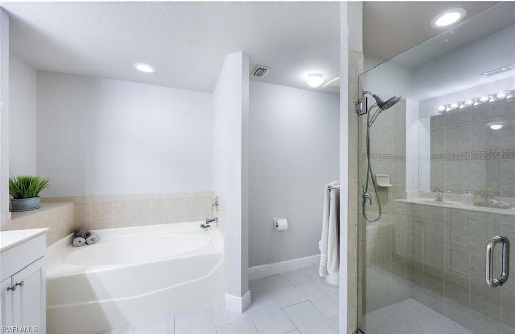 11842 Bayport Lane 2102-11