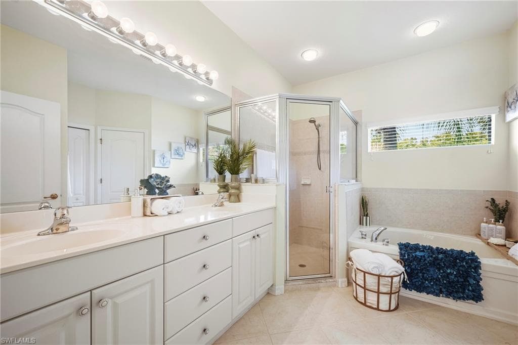 20480 Torre Del Lago ST-18