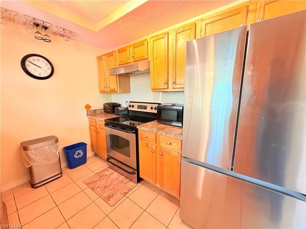 3322 Key DR 1-11