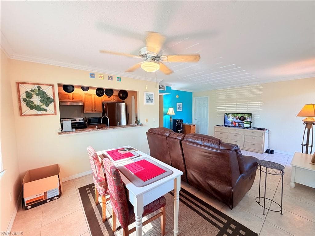 3322 Key DR 1-8