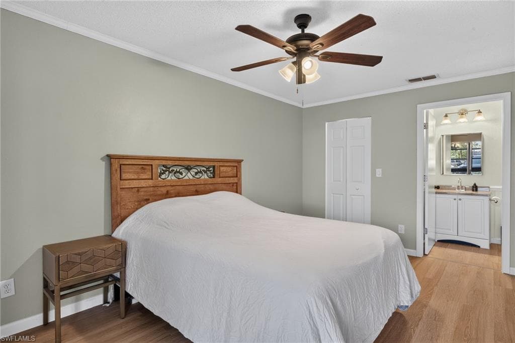 8121 Woods CIR 9-16
