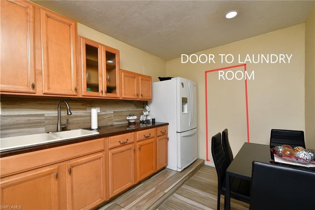 1701 Ridgecrest ST-30