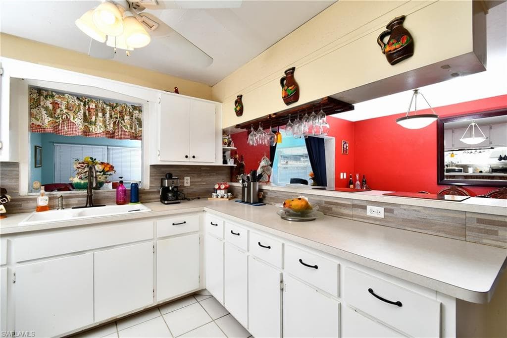 1701 Ridgecrest ST-18