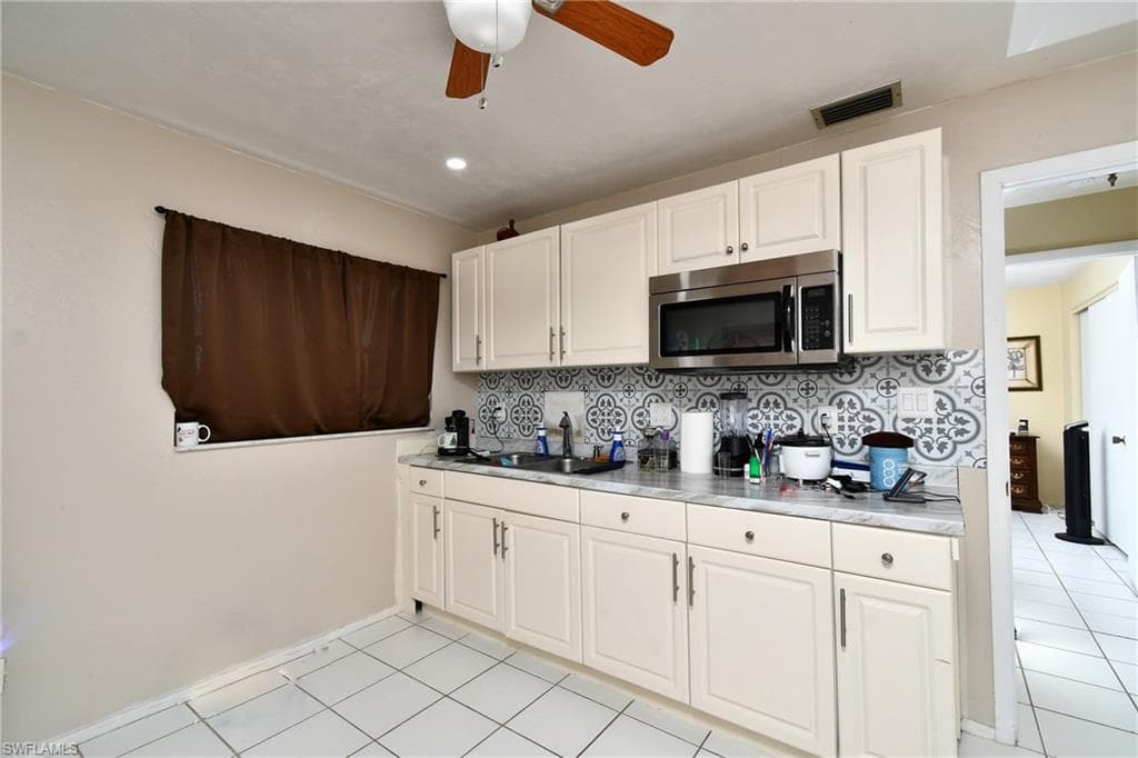 1701 Ridgecrest ST-15