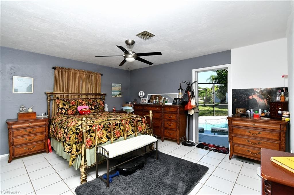 1701 Ridgecrest ST-19