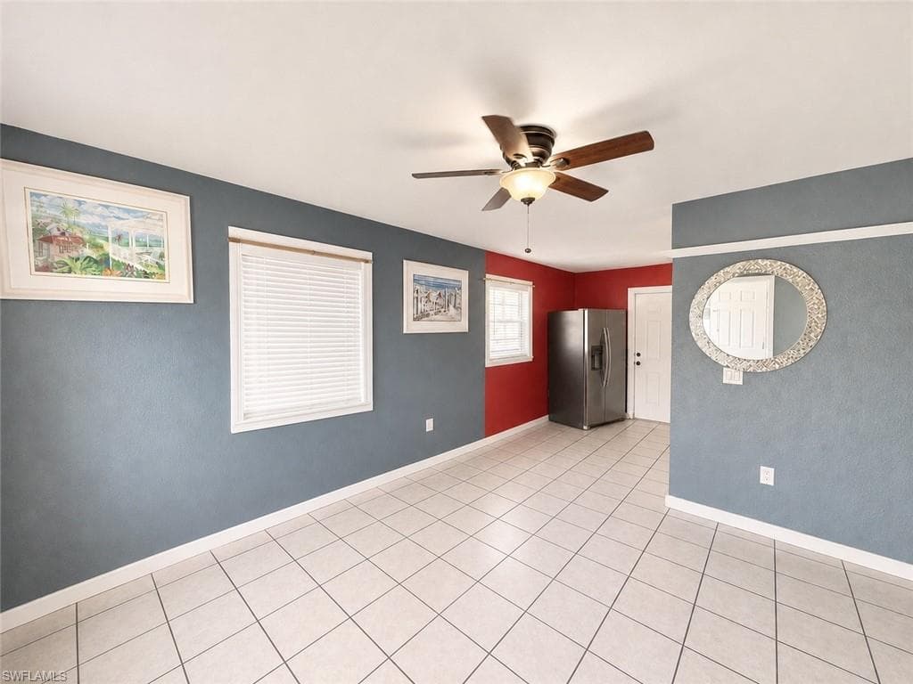 2485 Bayside ST-12