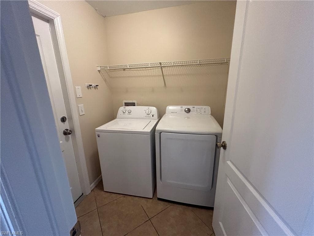 6012 Thrush AVE-14