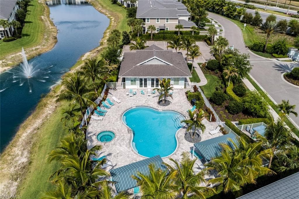 6960 Avalon CIR 807-27