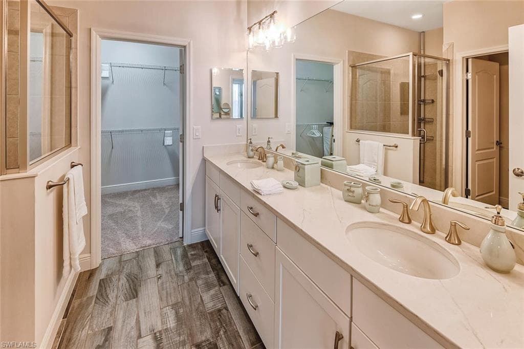 6960 Avalon CIR 807-13