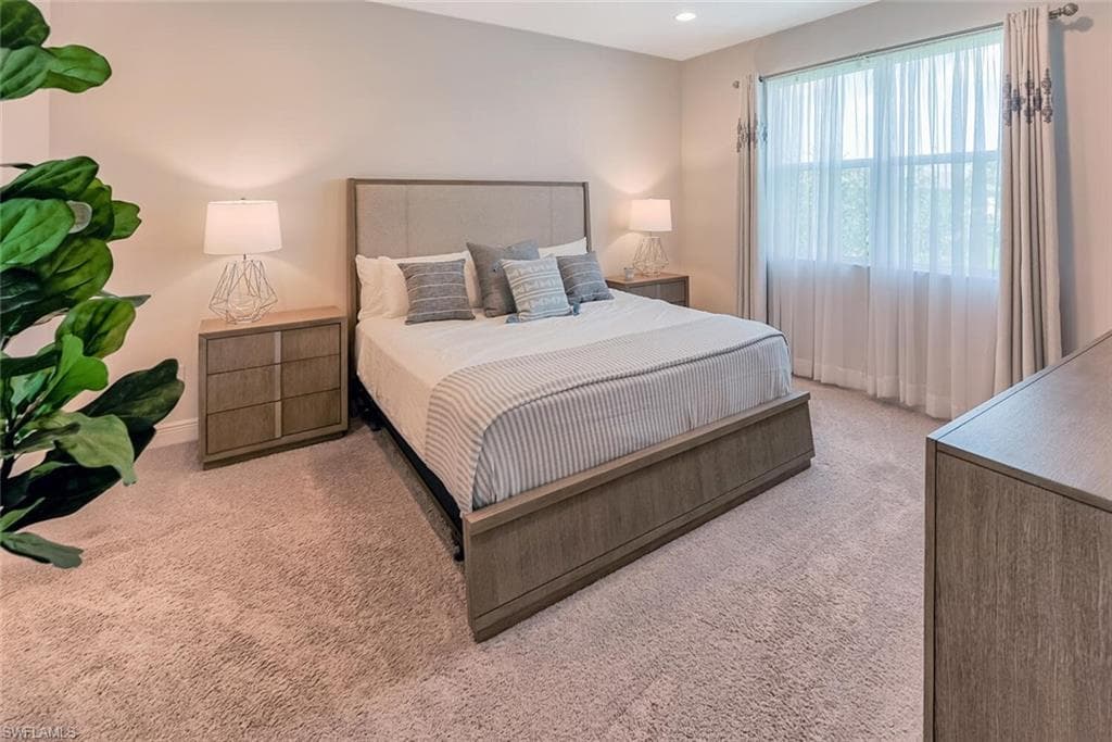 6960 Avalon CIR 807-11