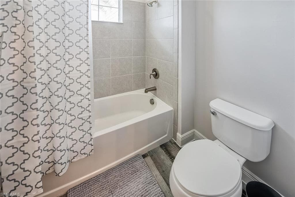 6960 Avalon CIR 807-19