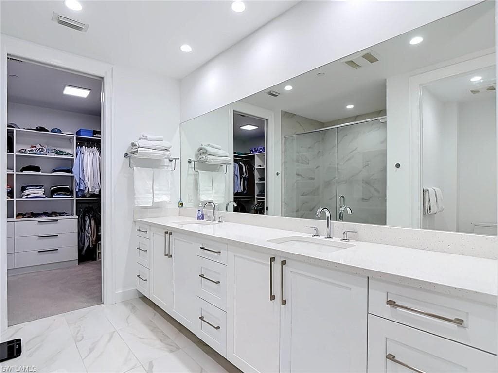 1115 Central AVE 247-39