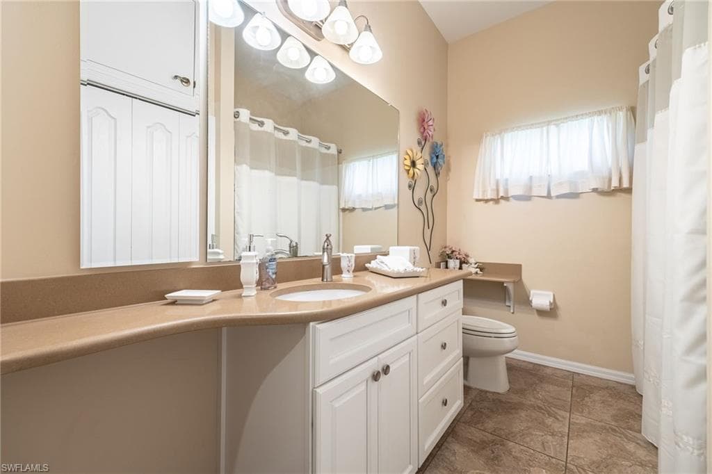 12762 Kedleston CIR-25