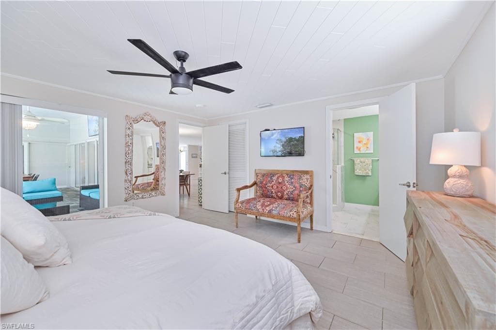 8719 Crest LN-26