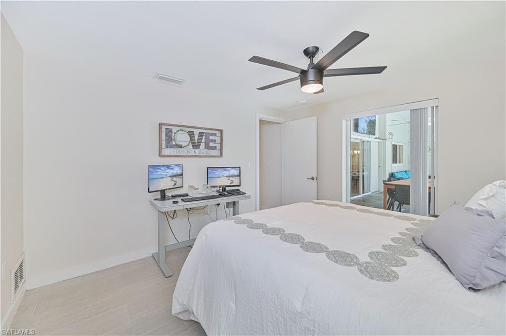 8719 Crest LN-40