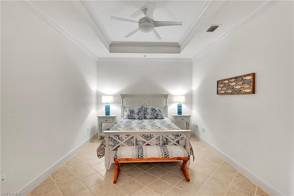 4700 Yacht Harbor DR 612-13