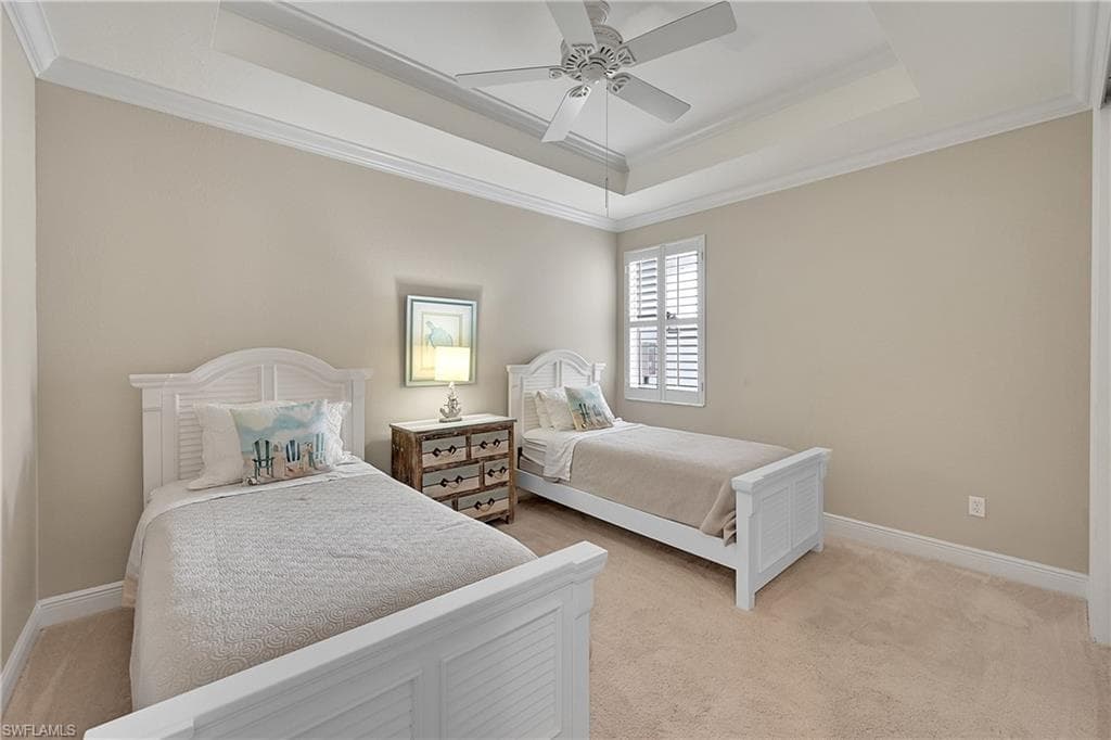 4700 Yacht Harbor DR 612-26