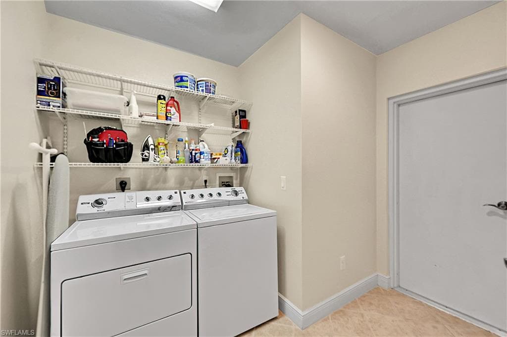 4700 Yacht Harbor DR 612-32