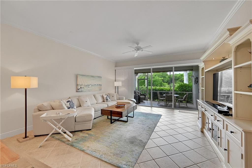 4700 Yacht Harbor DR 612-15