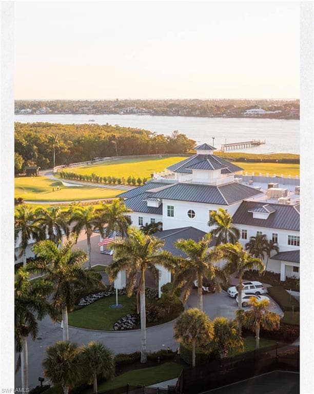 4700 Yacht Harbor DR 612-44