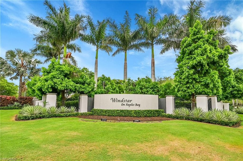4700 Yacht Harbor DR 612-40