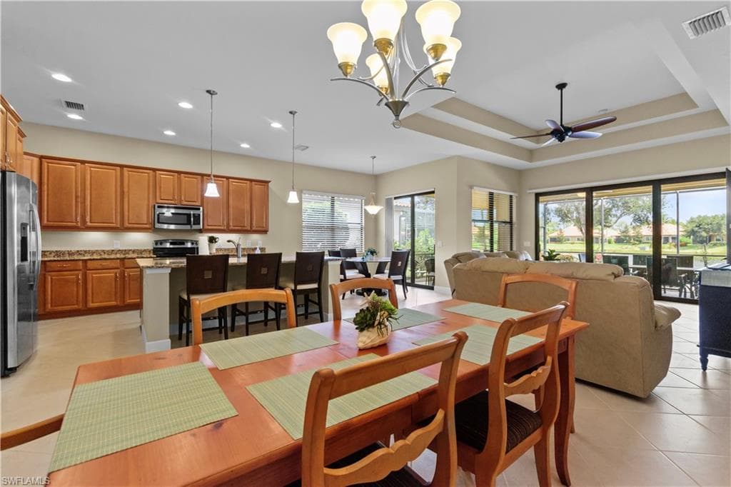 9292 Isla Bella CIR-12