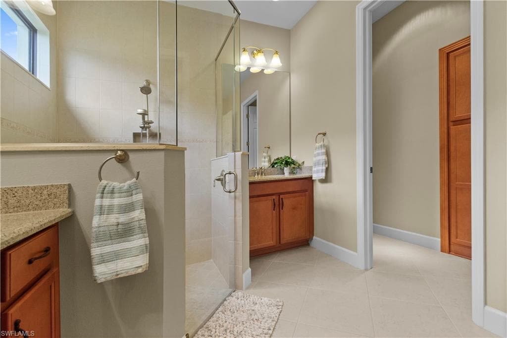 9292 Isla Bella CIR-26