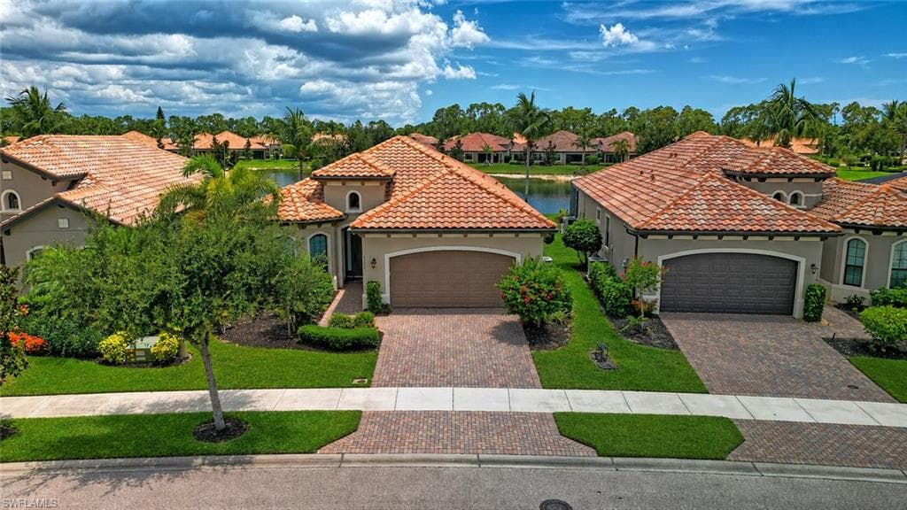 9292 Isla Bella CIR-1