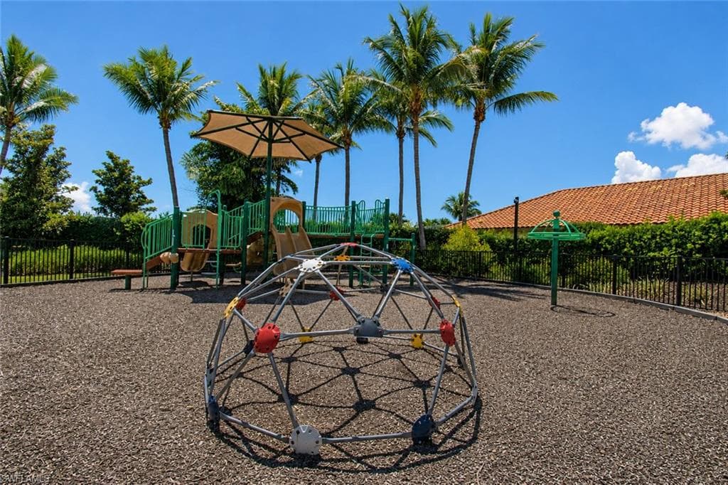 9292 Isla Bella CIR-50