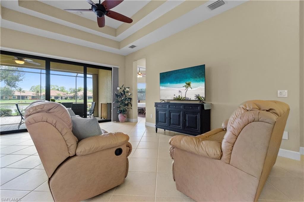 9292 Isla Bella CIR-15