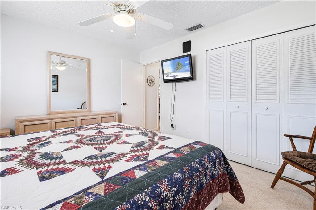 7008 Foxfire DR-28