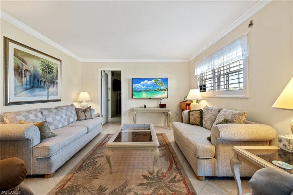 7008 Foxfire DR-15